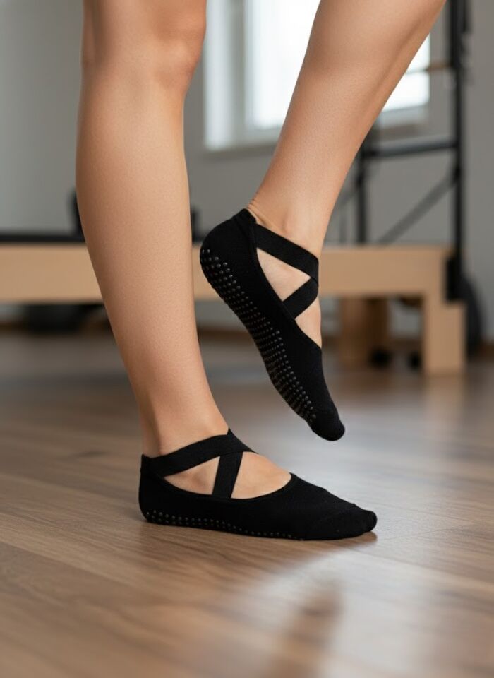 Siyah Çapraz Pilates&Yoga Çorabı