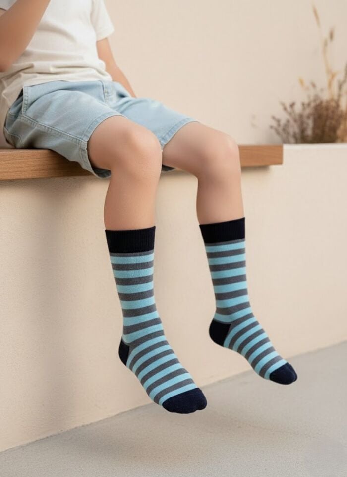 Mavi Çizgili Çocuk Dizaltı Çorap