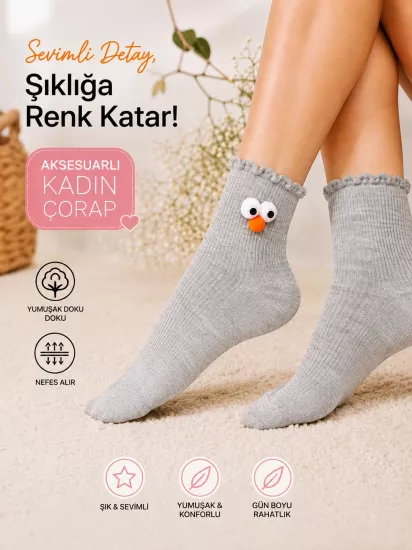 Hareketli 3D Göz Detaylı Pamuklu Gri Soket Çorap